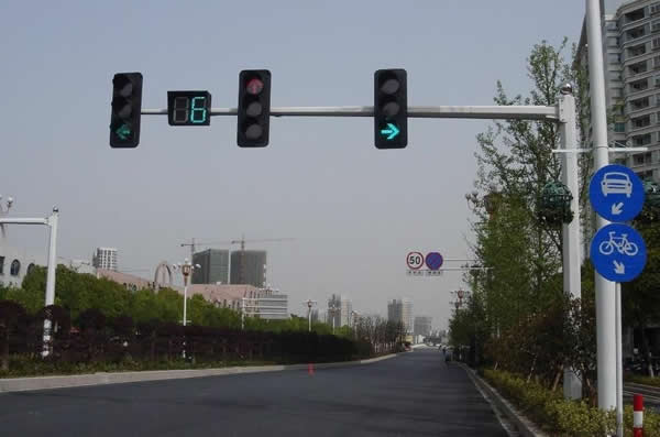 道路交通信号灯设计制作